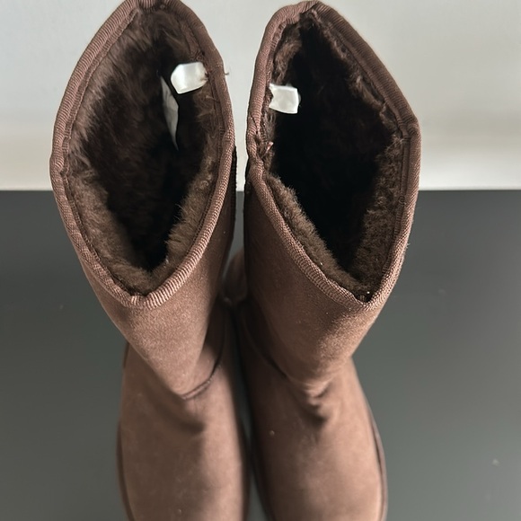 Kids Brown Winter Boots Sz 4 - Picture 8 of 8